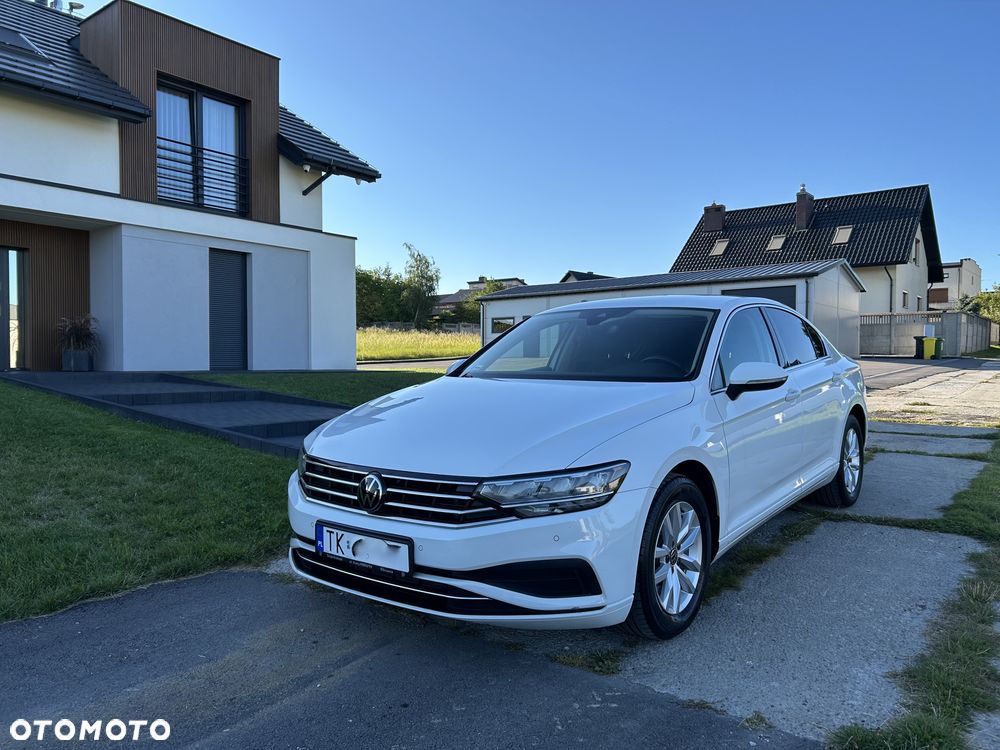 Volkswagen Passat 2.0 TDI EVO Business - 1