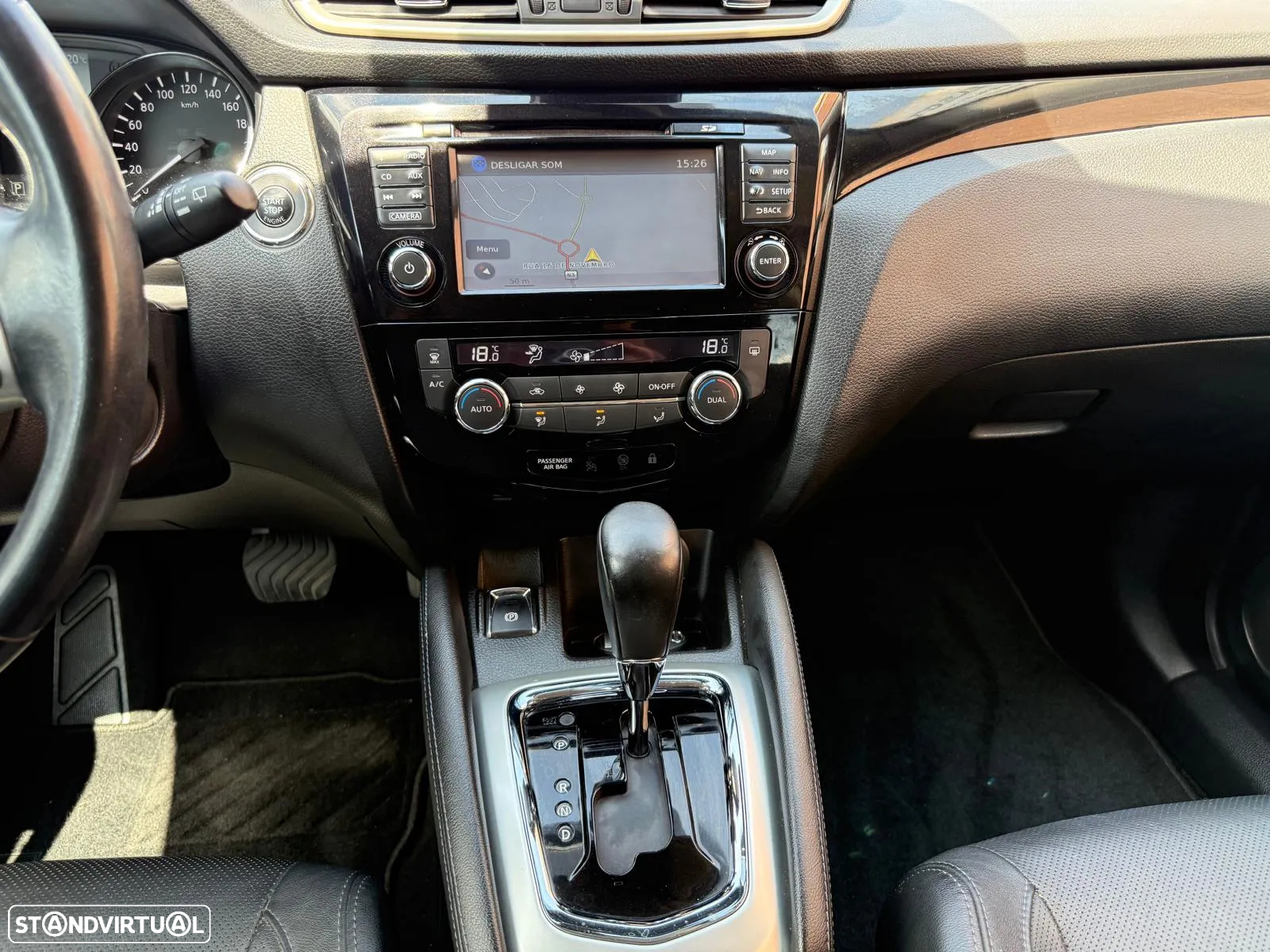 Nissan Qashqai 1.6 dCi Acenta PS+NC Xtronic - 18