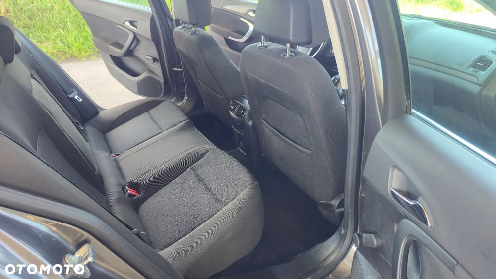 Opel Insignia 1.6 - 21