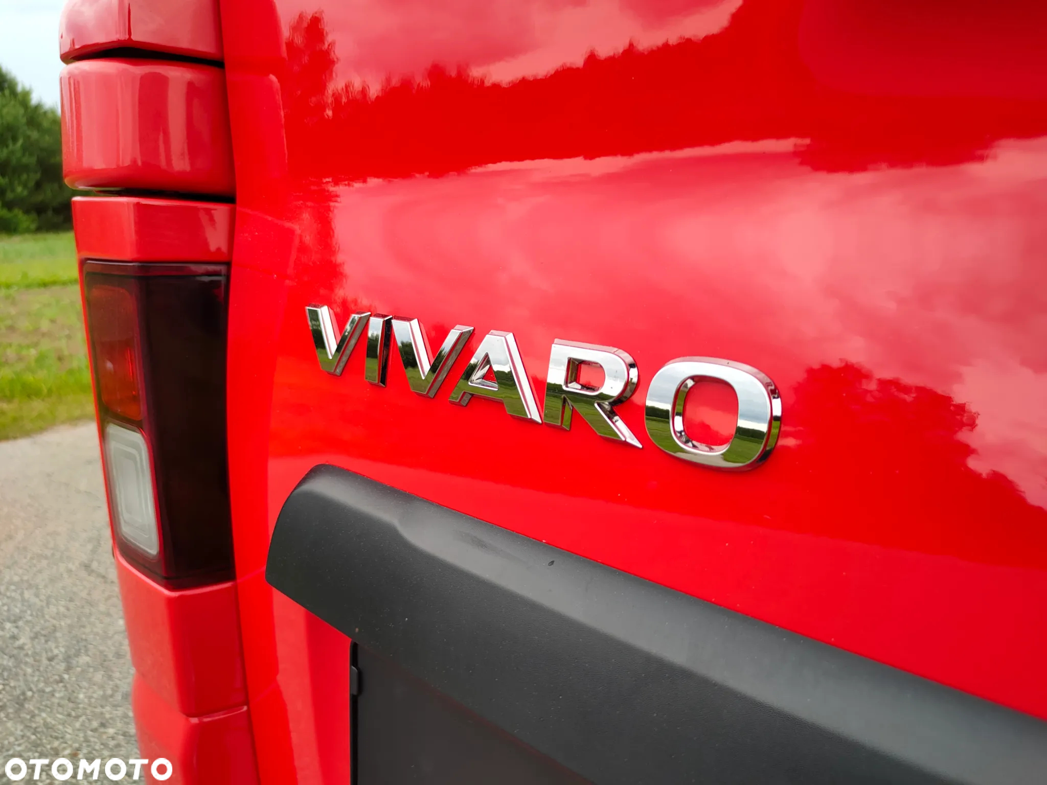 Opel Vivaro - 11