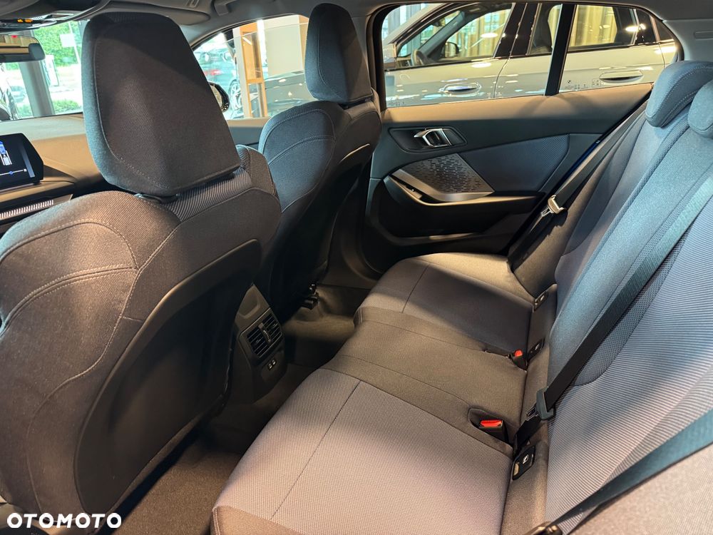 BMW Seria 1 - 11