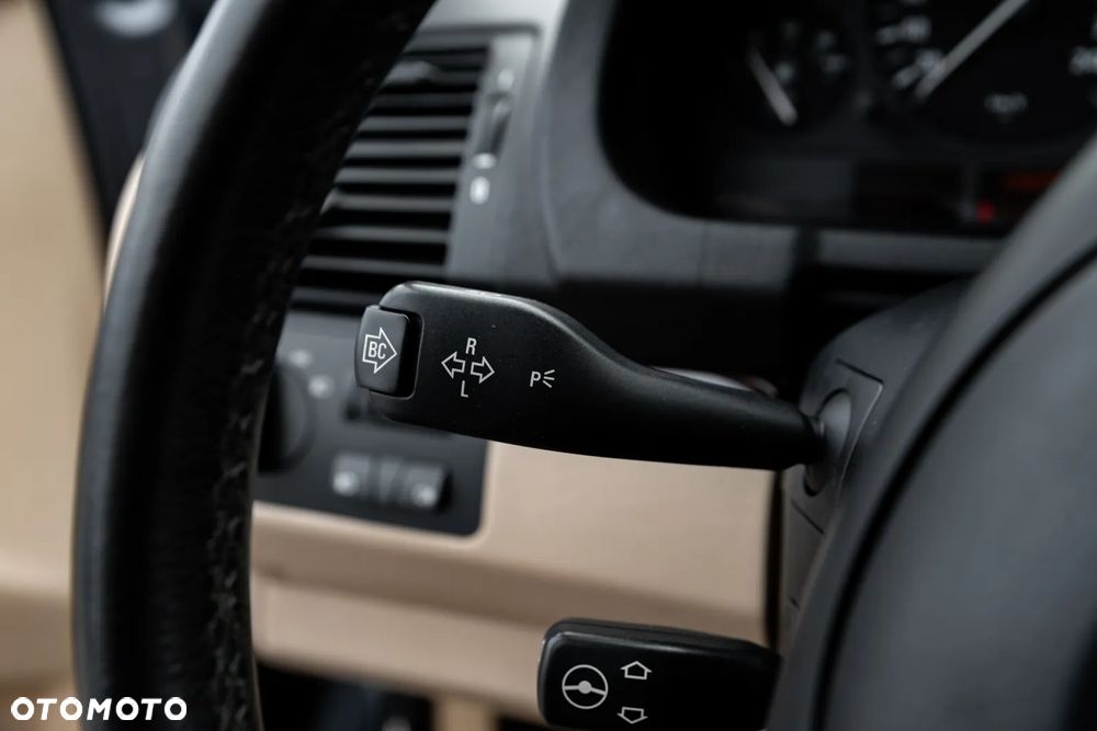 BMW X5 3.0 i Edition Exclusive - 35