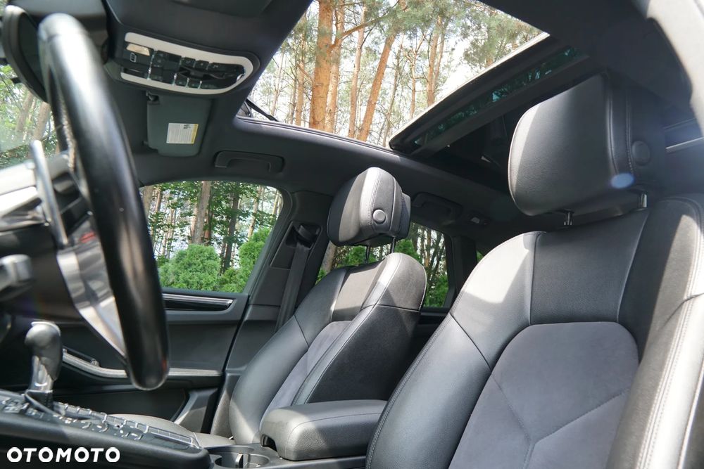 Porsche Macan - 11