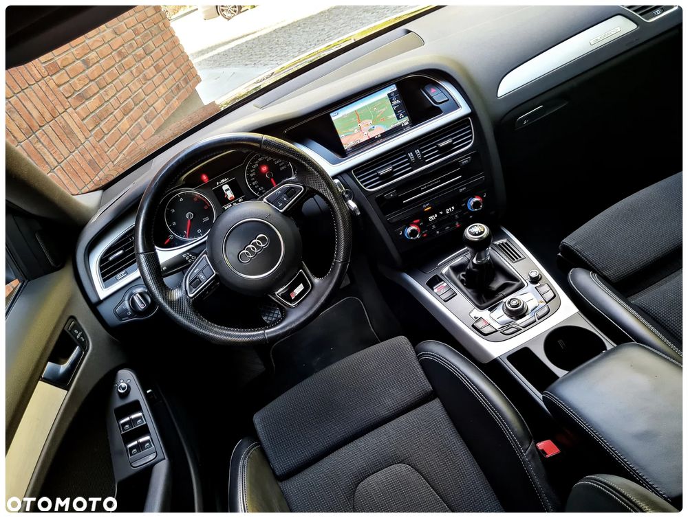Audi A4 Avant 2.0 TDI DPF clean diesel quattro S line Sportpaket - 21
