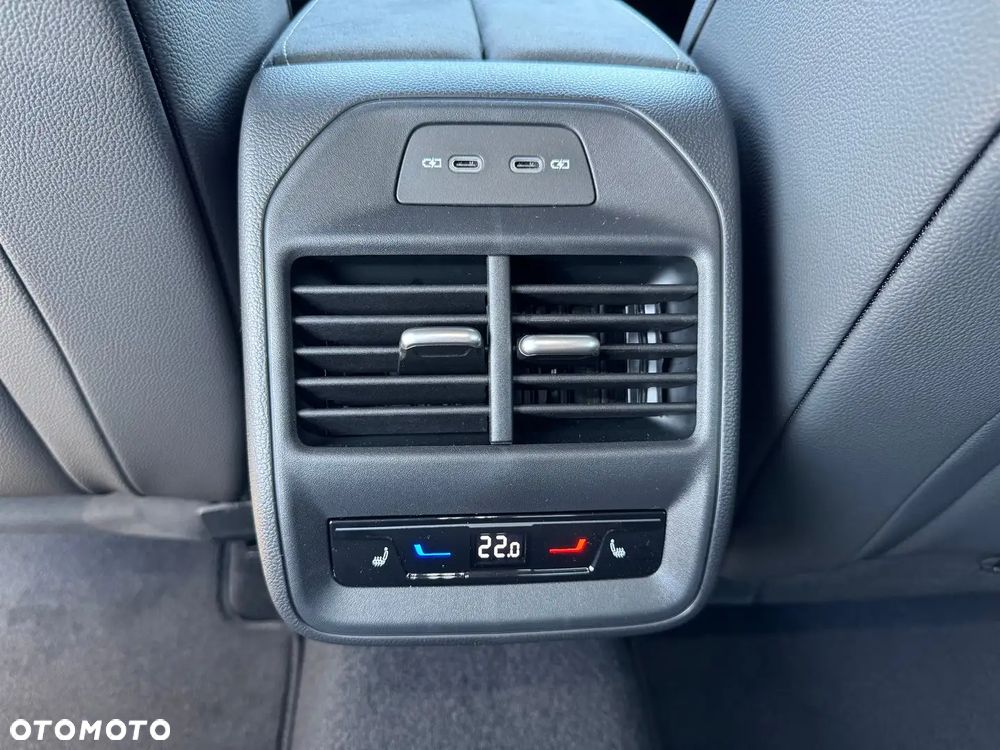 Skoda Superb 1.5 TSI L&K DSG - 16