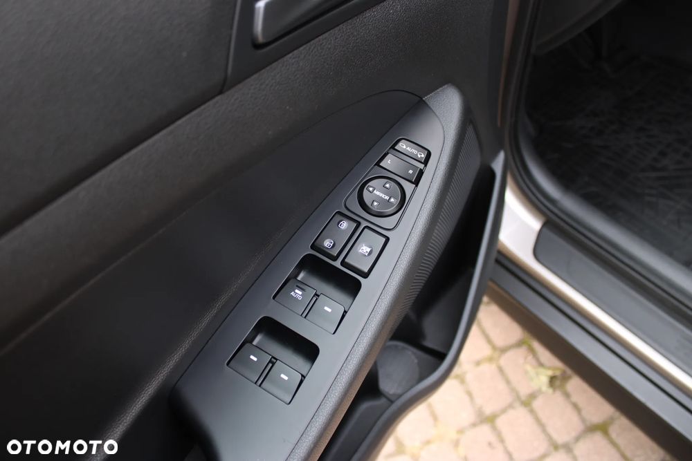 Hyundai Tucson 1.7 CRDI BlueDrive GO 2WD DCT - 14