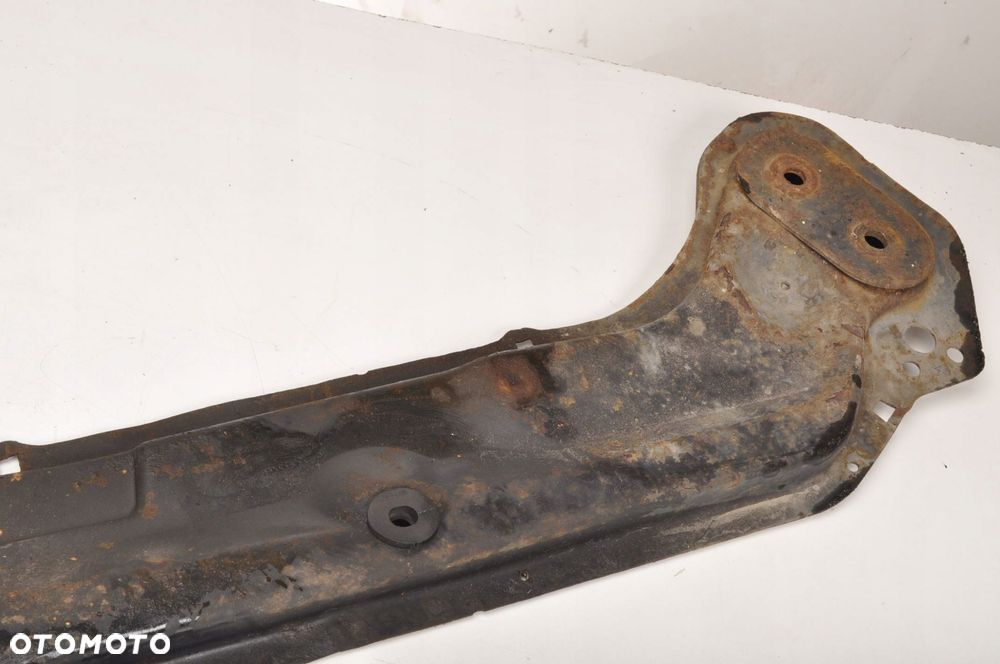 PEUGEOT 807 3.0 DOLNA BELKA CHŁODNIC - 6