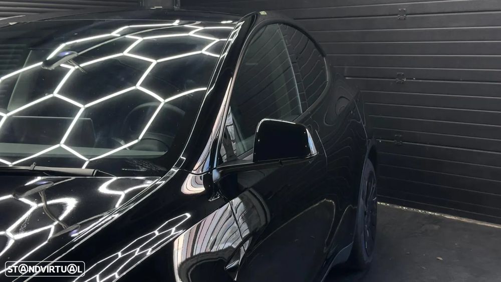 Tesla Model Y Long Range Tração Integral - 30