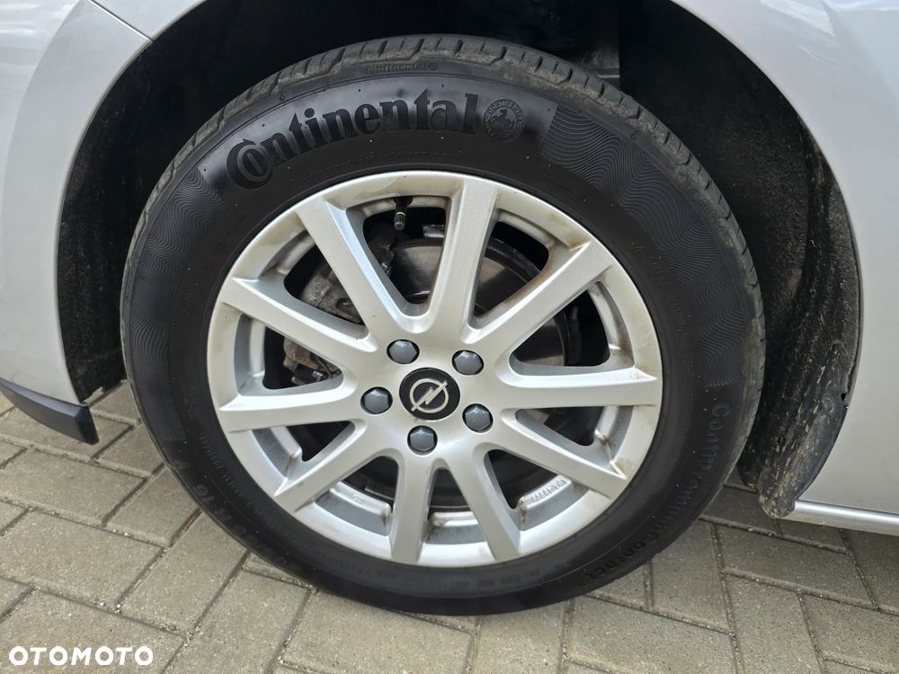 Opel Astra - 17