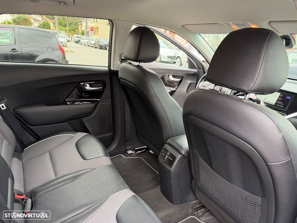 Kia e-Niro Vision - 37