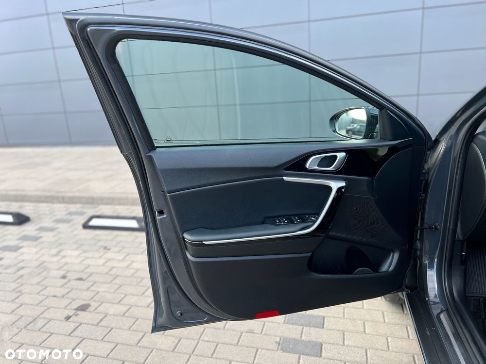 Kia XCeed 1.6 GDI DCT6 OPF Platinum Edition - 17