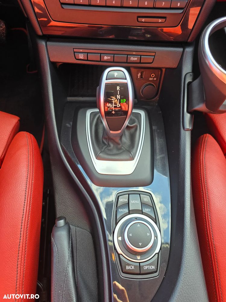 BMW X1 sDrive18d Aut. Sport Line - 8