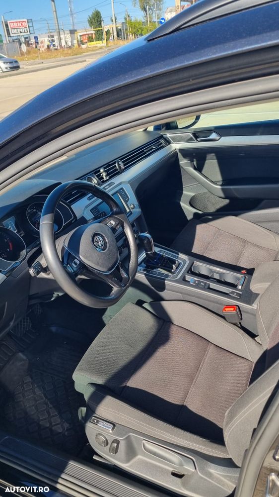 Volkswagen Passat 2.0 TDI DSG Comfortline - 6