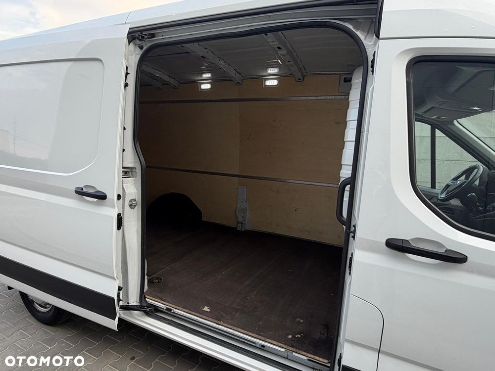 Maxus Deliver 9 - 11