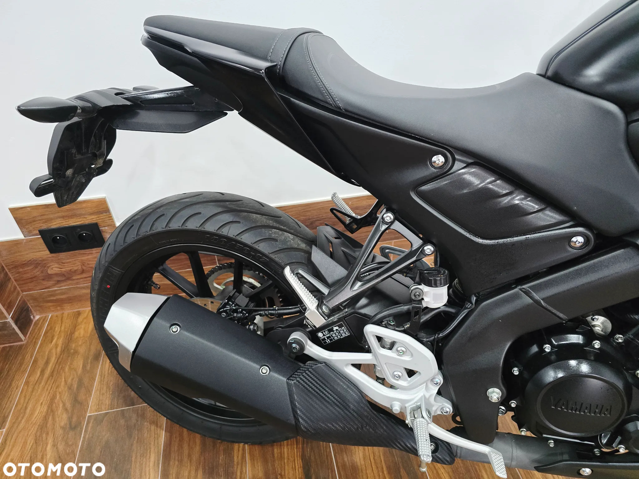 Yamaha MT - 12