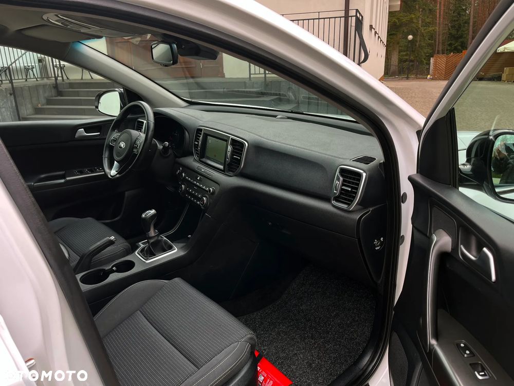 Kia Sportage - 10