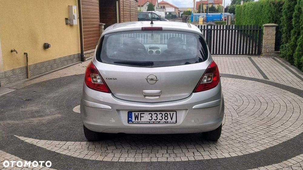 Opel Corsa - 4