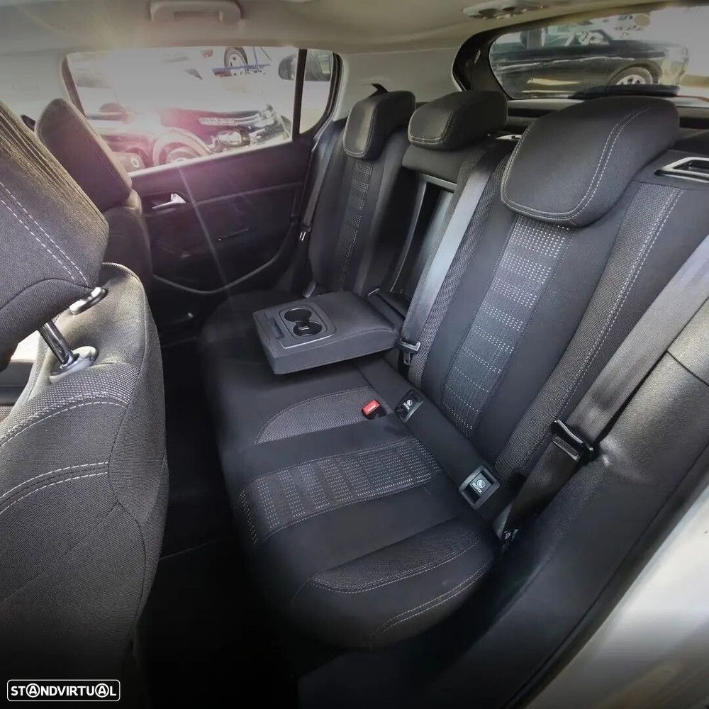 Peugeot 308 1.6 BlueHDi Allure J17 - 7