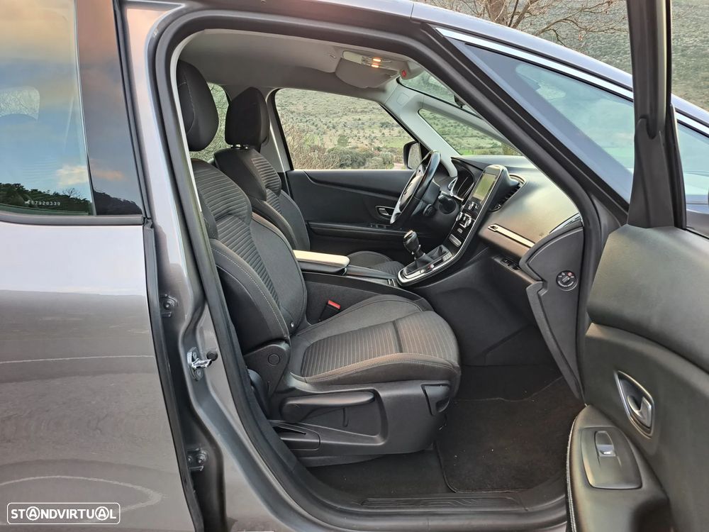 Renault Scénic Energy dCi 110 S&S Bose Edition - 14