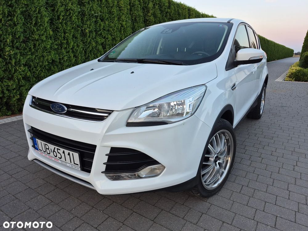 Ford Kuga - 2