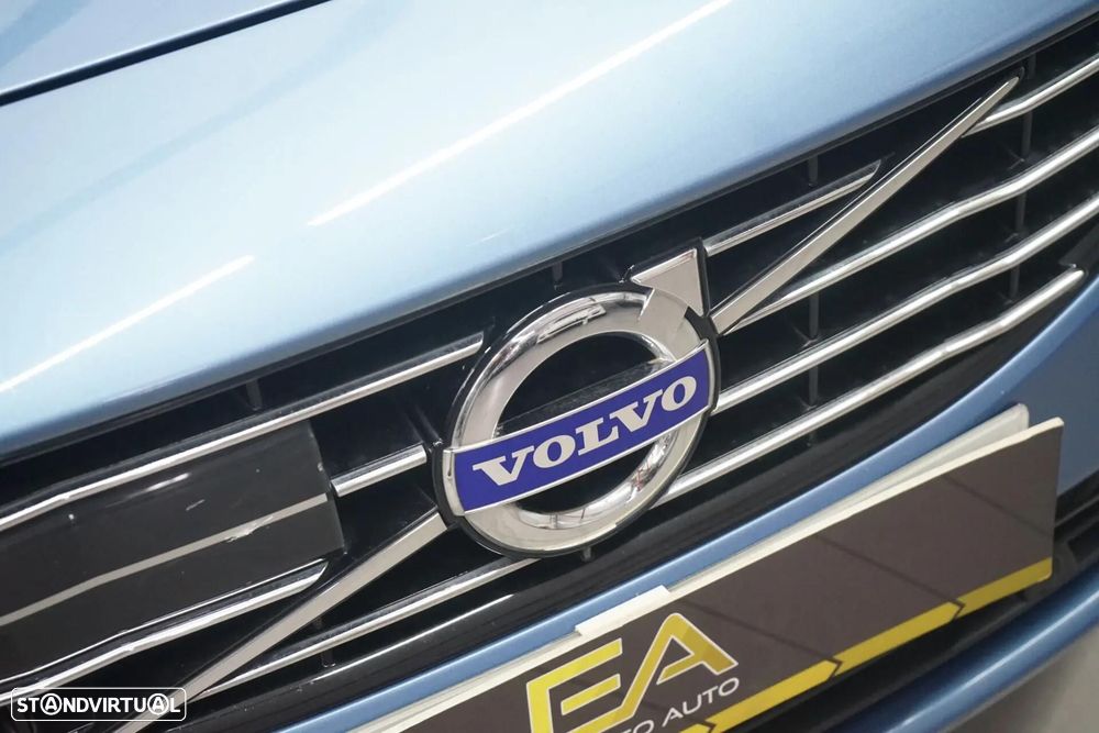 Volvo V60 2.4 D6 Summum AWD Phev - 8