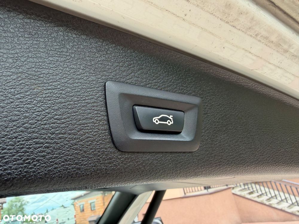BMW X3 xDrive20d - 19