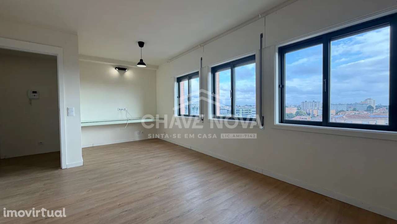 Apartamento T1 para Venda em Vila Nova de Gaia. - Grande imagem: 2/22