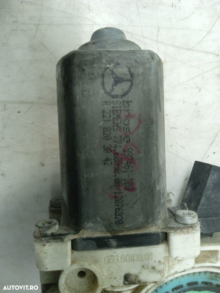 Motoras macara geam dreapta spate a2218203042 Mercedes-Benz S-Class W - 3
