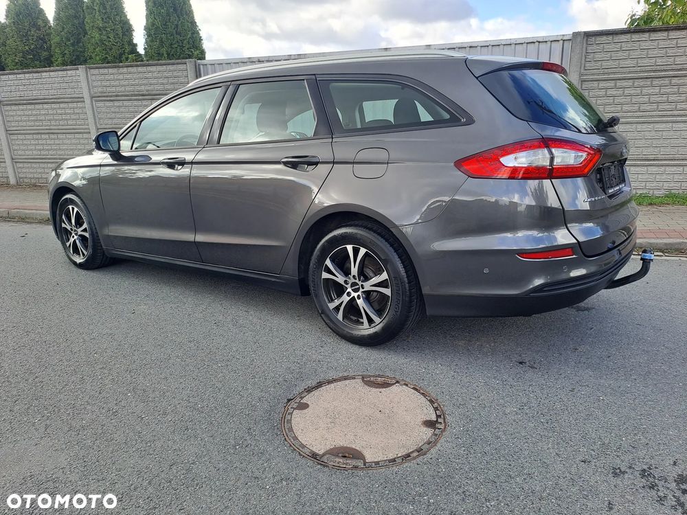 Ford Mondeo 1.5 EcoBoost Ambiente - 34
