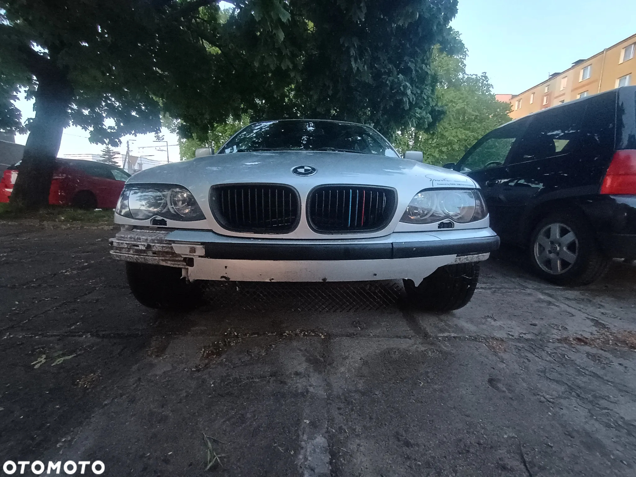 BMW Seria 3 318i - 4