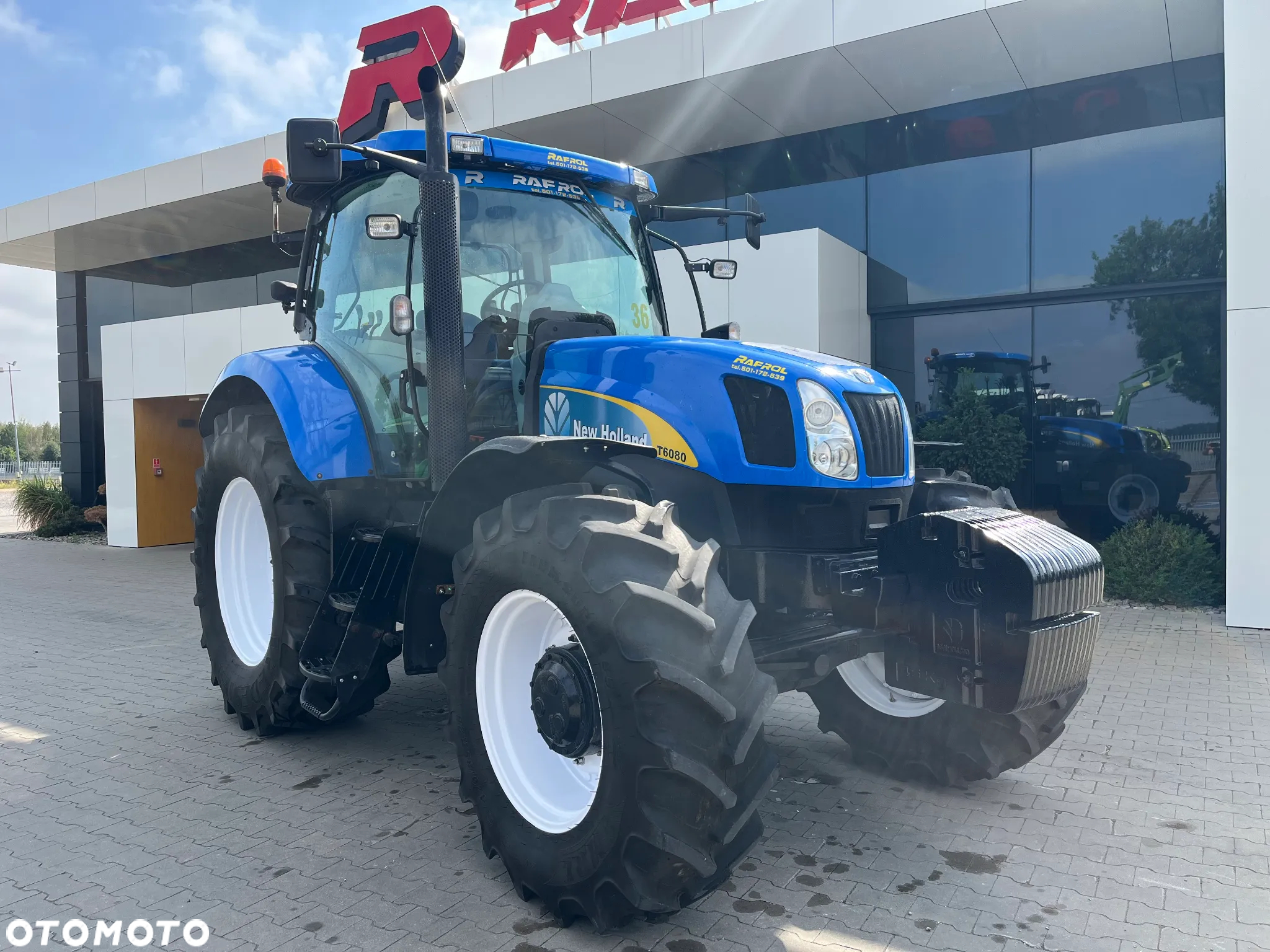 New Holland T 6080 - 2