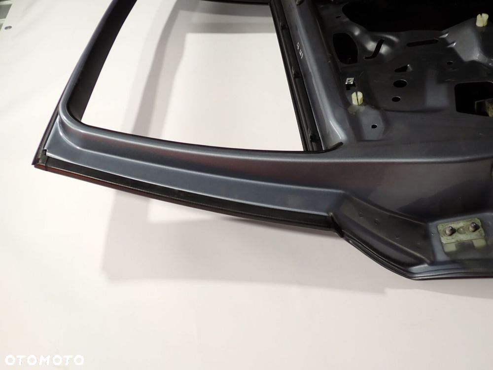 DRZWI PRAWY TYŁ BMW E87 - 9