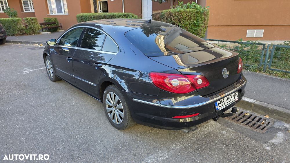 Volkswagen Passat 2.0TDI Comfortline DPF DSG - 5
