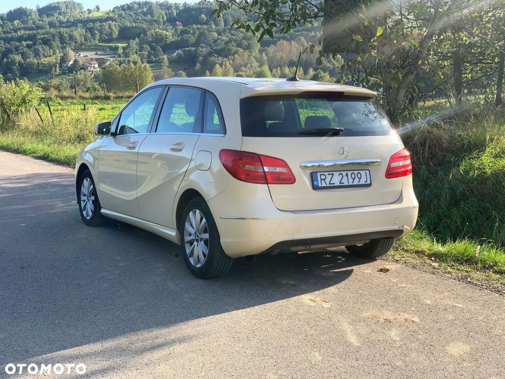 Mercedes-Benz Klasa B 180 CDI 7G-DCT - 4