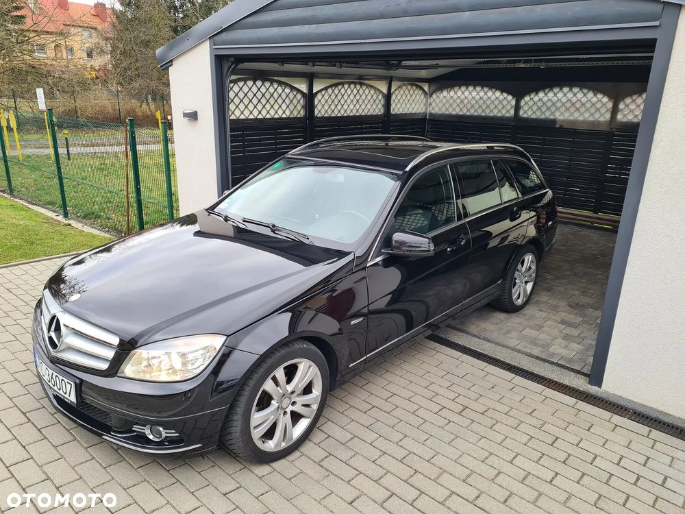 Mercedes-Benz Klasa C 180 T CGI Automatik BlueEFFICIENCY Avantgarde - 1