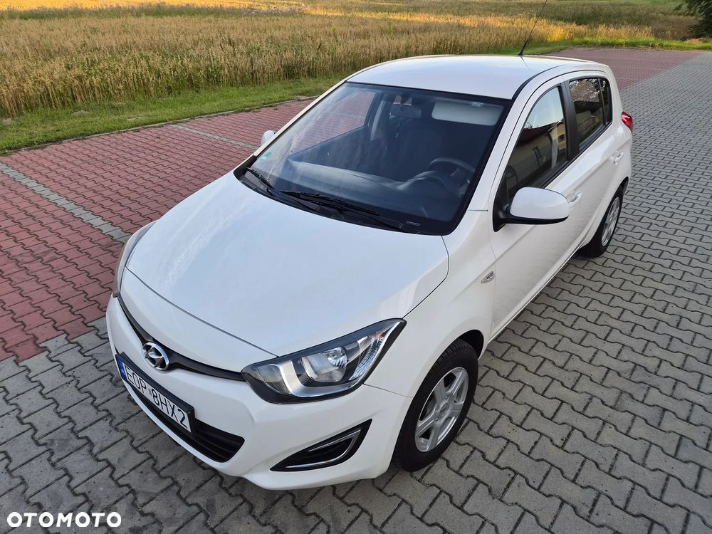 Hyundai i20 1.2 Trend - 9