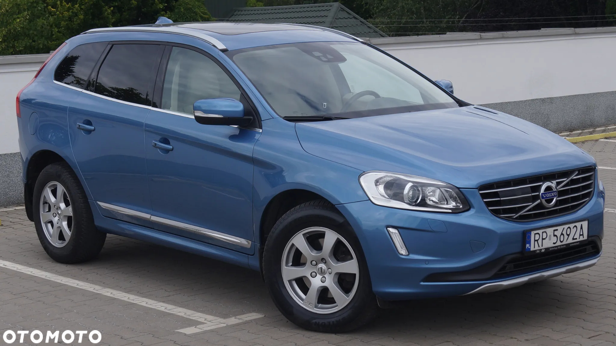 Volvo XC 60 - 4
