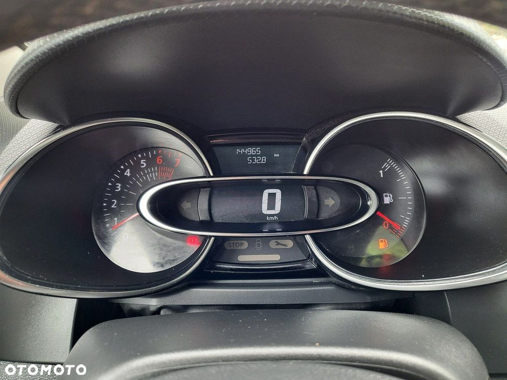 Renault Clio - 35