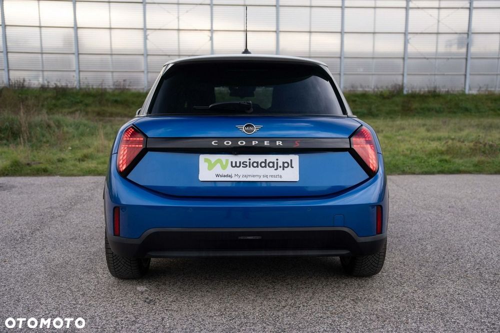 MINI Cooper S Favoured Trim - 6