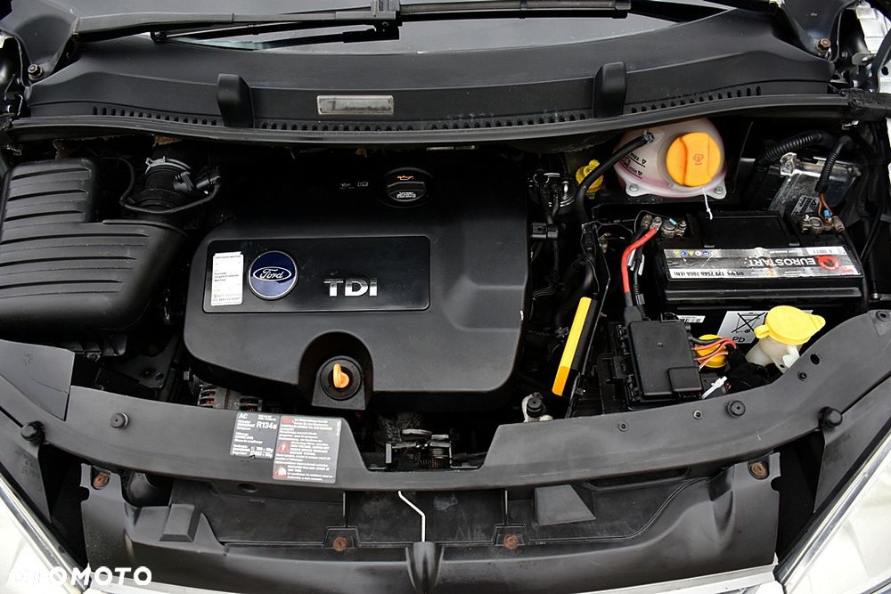 Ford Galaxy TDI Ghia - 25