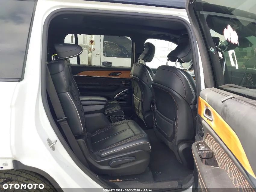 Jeep Grand Cherokee - 7