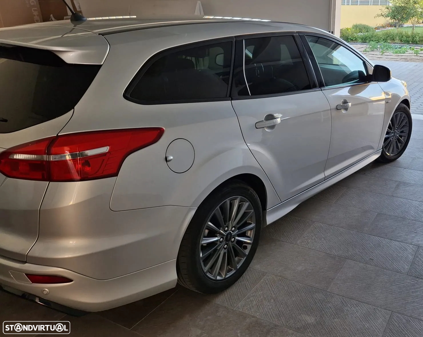 Ford Focus SW 1.5 TDCi ST-Line - 5