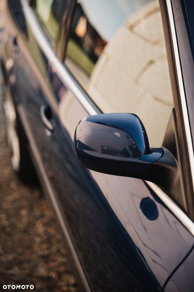 Volkswagen Passat 1.6 Exclusive - 14