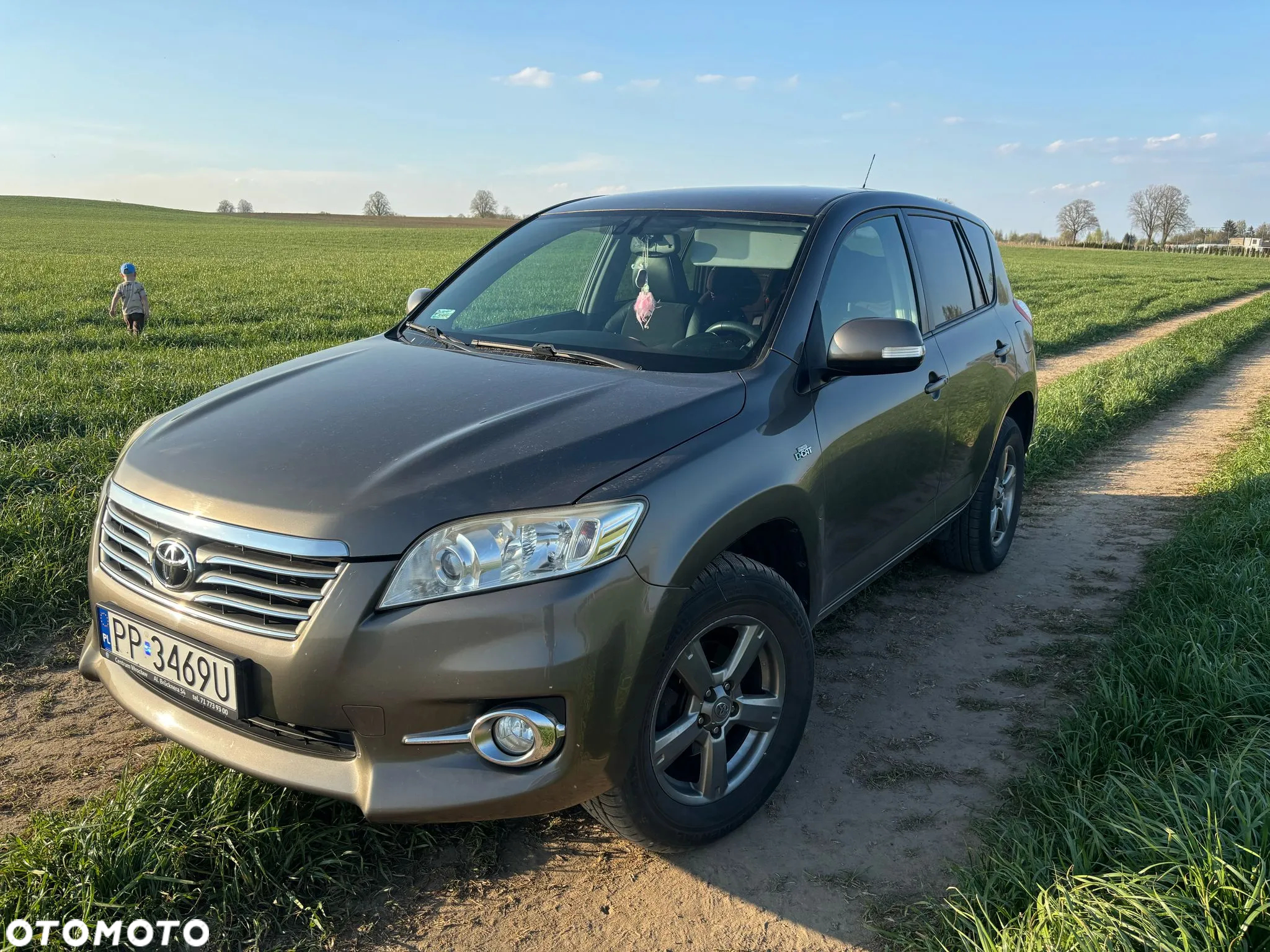 Toyota RAV4 2.2 D-CAT X - 2