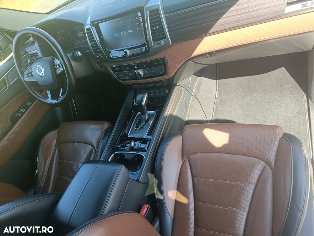 SsangYong REXTON 2.2 e-XDi 220 2WD Aut. Quartz - 16