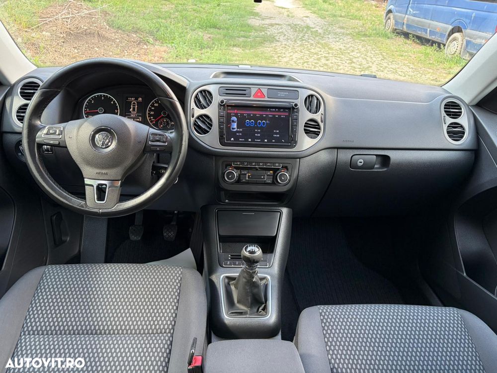 Volkswagen Tiguan 2.0 TDI BMT Trend & Fun - 9