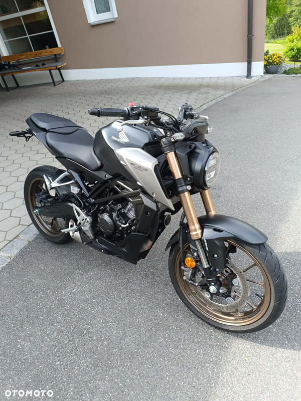 Honda CB