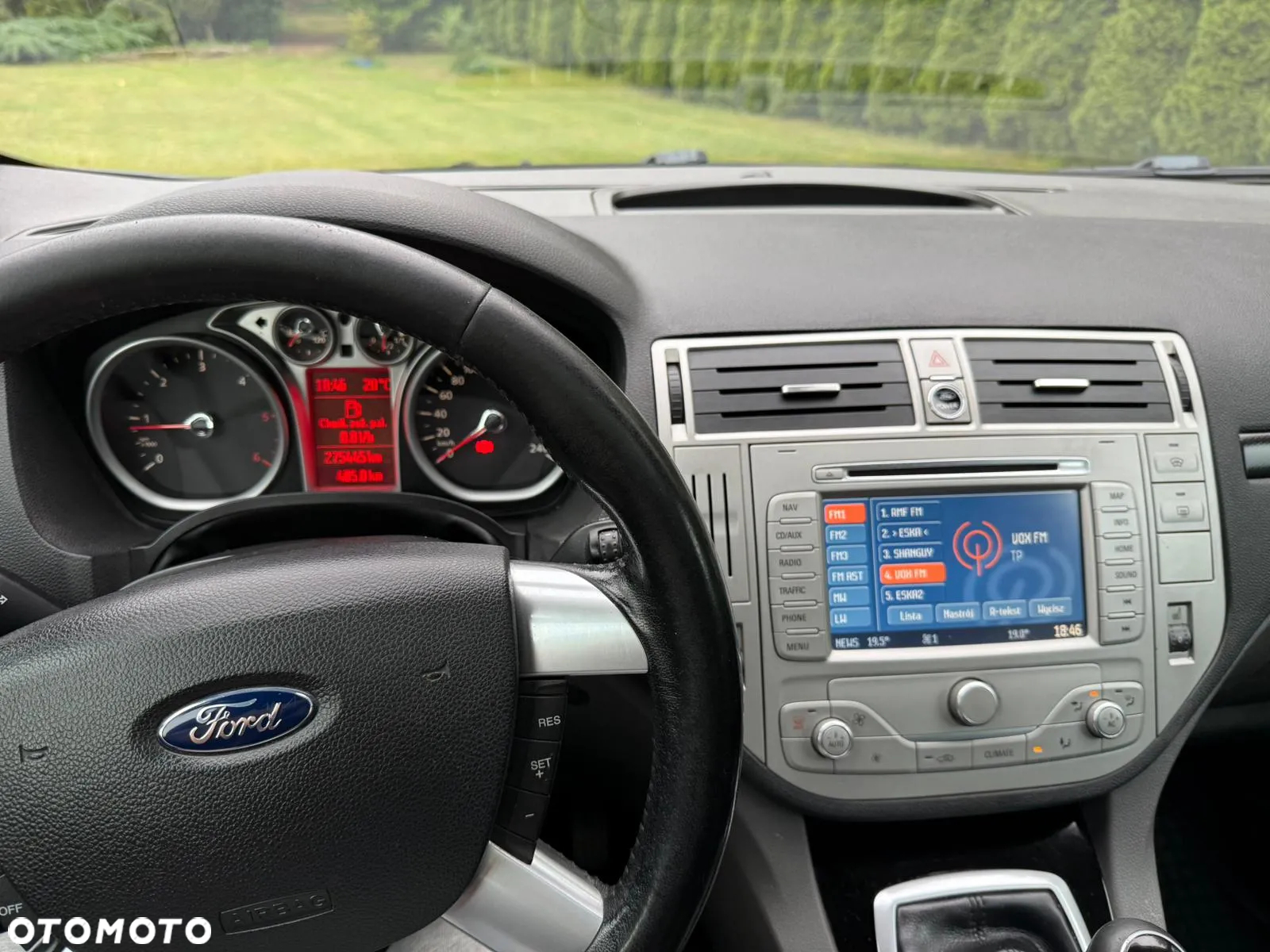 Ford Kuga 2.0 TDCi 4x4 Titanium - 8