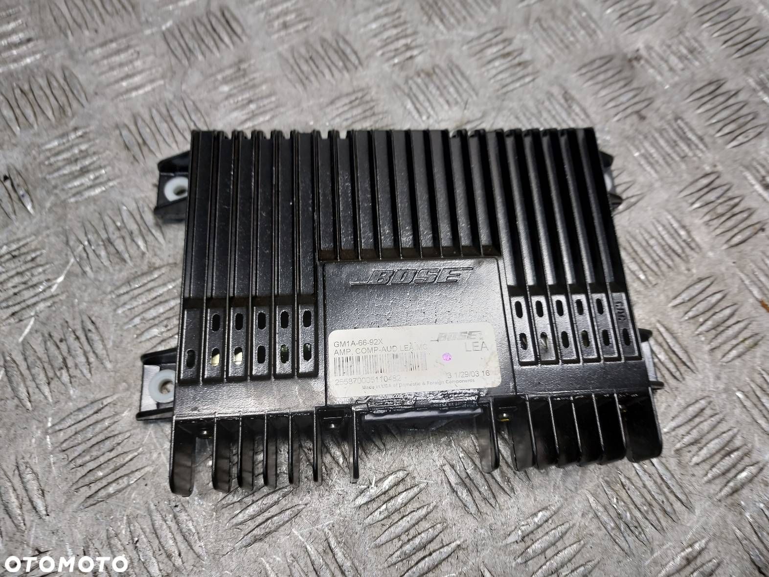 WZMACNIACZ AUDIO MAZDA 6 I BOSE GM1A-66-92X - 1