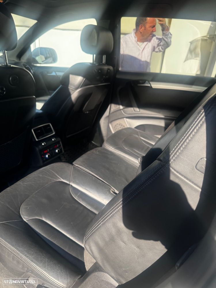 Audi Q7 3.0 V6 TDi Clean D.qua.S-line Tiptronic - 20